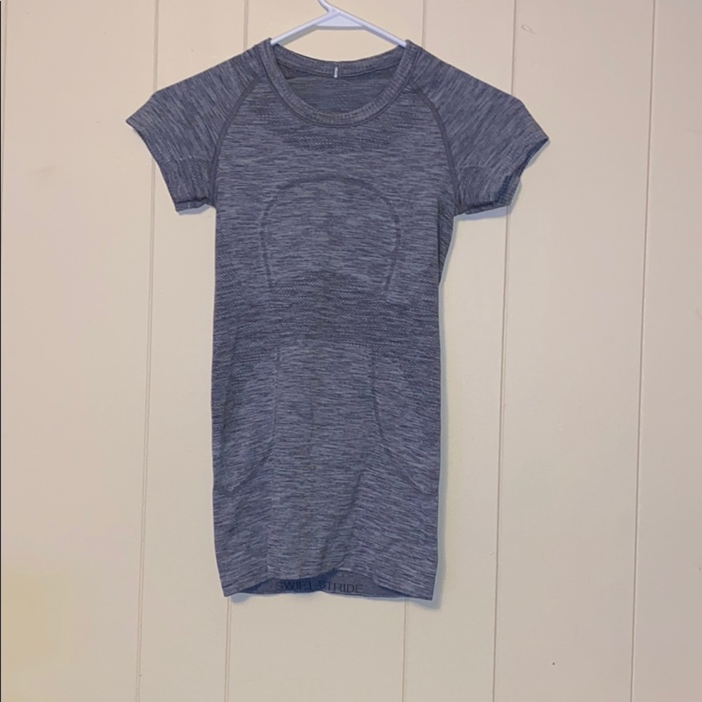 Lululemon Swiftly Tech Short Sleeve